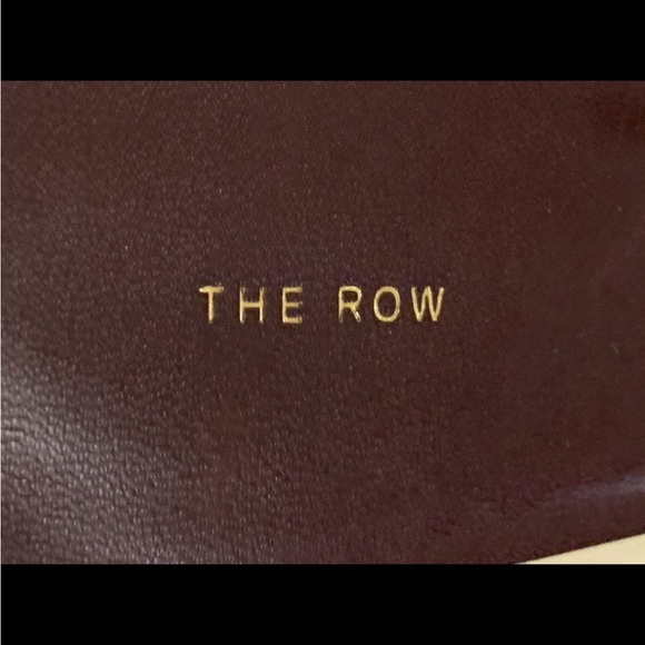 The Row Graphic Thong Kitten Heel in Leather Sandals Size 40 - Picture 13 of 15